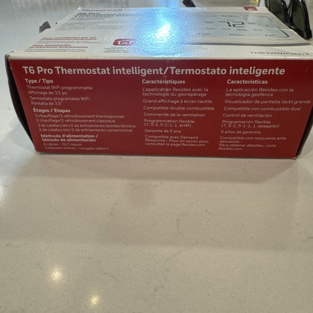 Honeywell T6 Pro Digital Programmable Thermostat - TH632OWF2003 Open Box - Picture 3 of 9